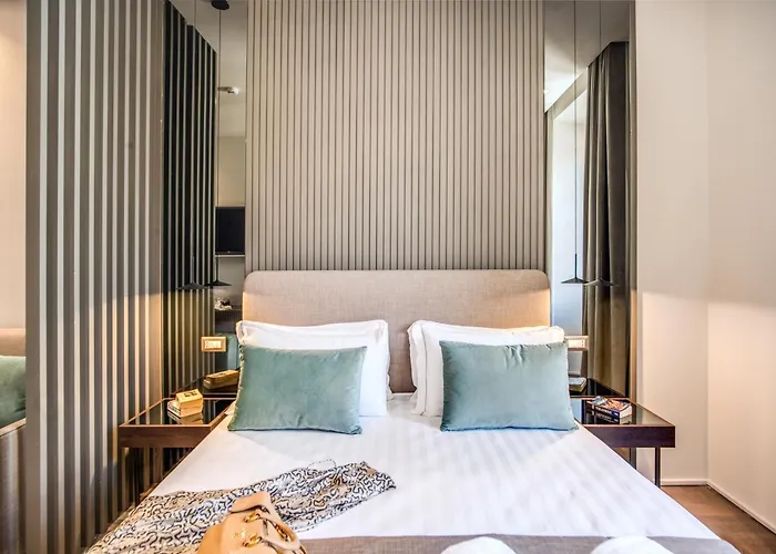 Kid friendly hotel 77 Seventy-Seven - Maison D'Art Collection