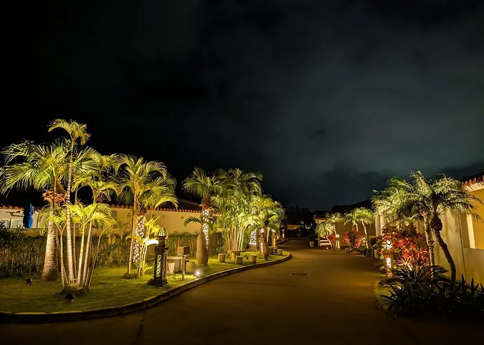 Hotels With Four Stars Grandvrioresort Ishigakijima Ocean'S Wing & Villa Garden
