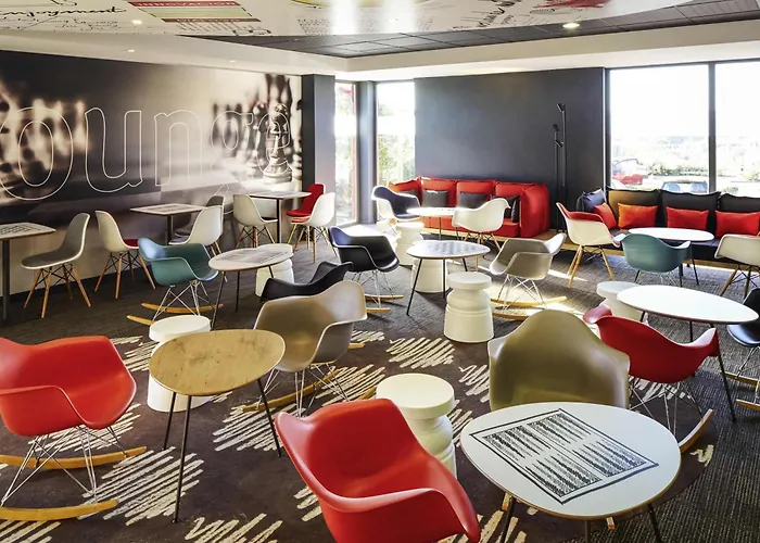 Cheap hotels Ibis London Luton Airport