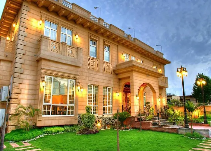 Bella Hotel