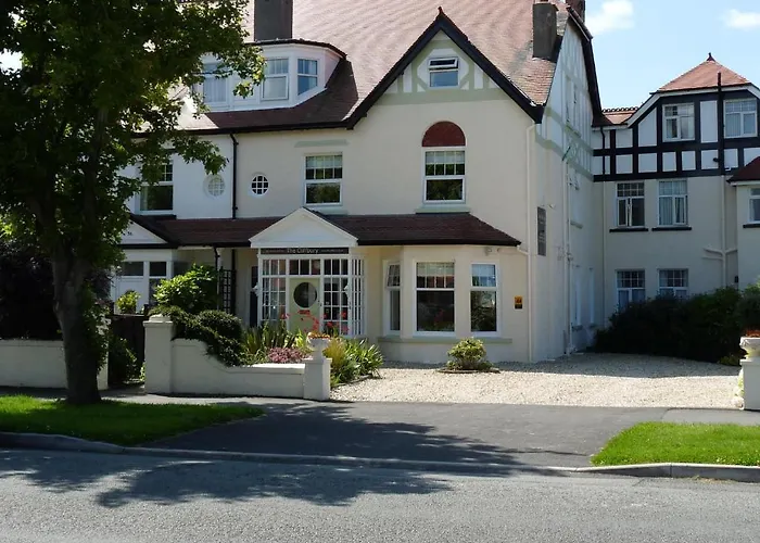 In Luxury hotels Cliffbury