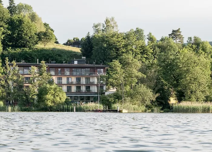 Resort: Seehotel Restaurant Lackner