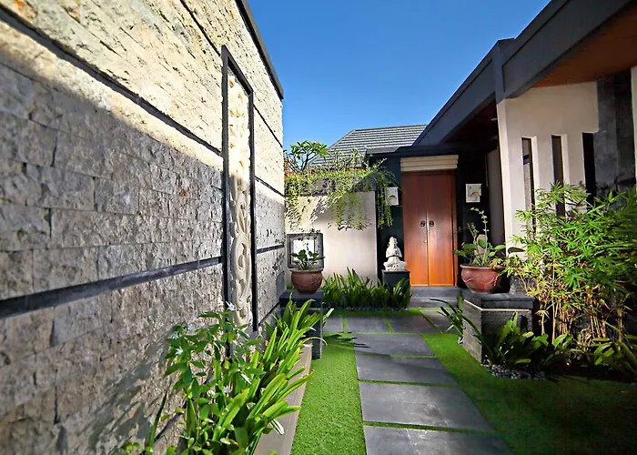 Bungalow rentals Banyumas Suite Legian