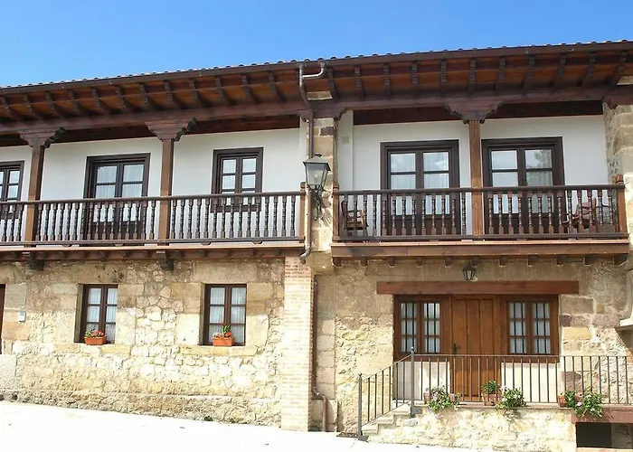 Hotel que admite mascotas: Apartamentos LLave de Santillana