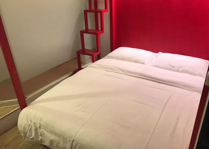 Sleepbox Hostel