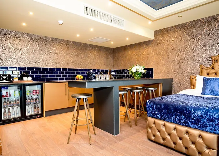 Beach Hotels Signature Living At Shankly