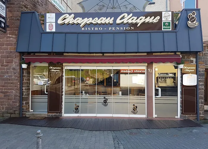 Pension Chapeau-Claque