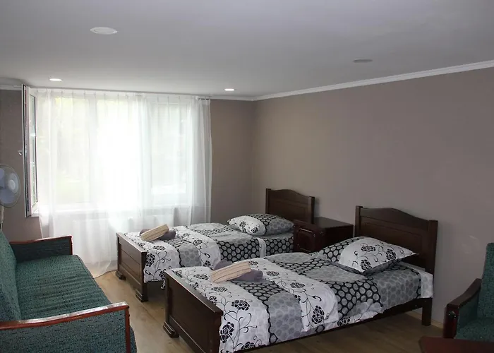 Tbilisi Guesthouse Nini