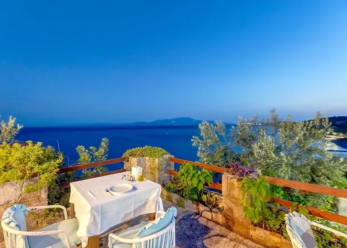 Assos Terrace Hotel