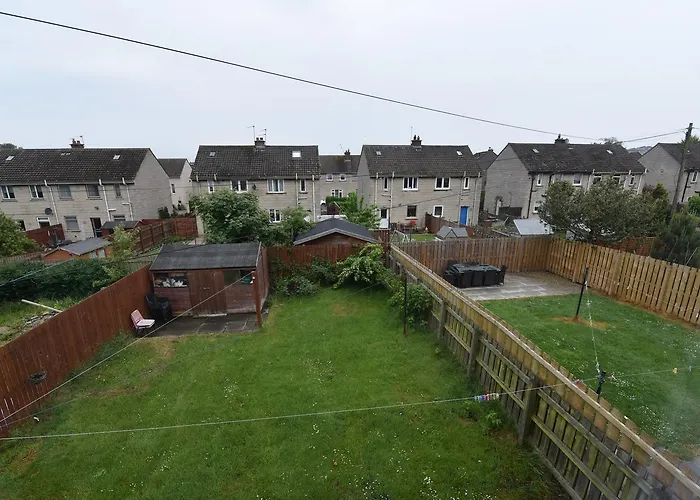 Private villas Lasswade Road House