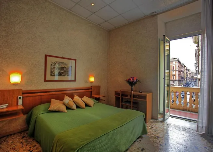 3-Sterne-Hotel: Hotel Embassy