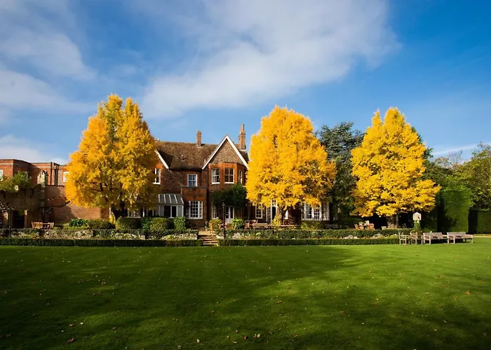 Cheap hotels Cosener'S House