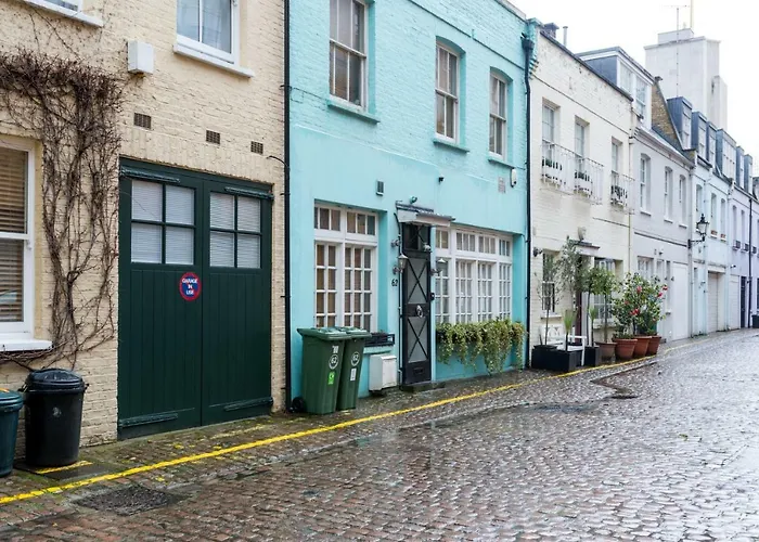Private villas Princes Gate Mews