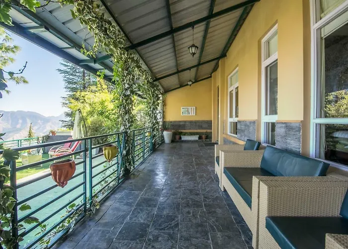 Stayvista At The Corner House - Pet Friendly Villa