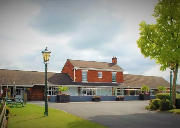 Hunters Lodge Hotel