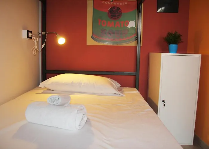 B&B: Urban Pop 2 Bnb