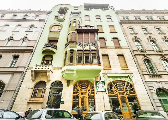 Art Nouveau