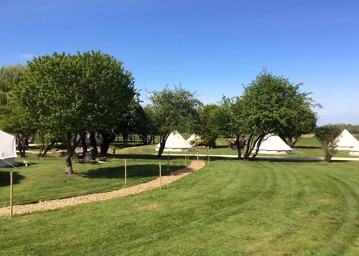 Oxford Riverside Glamping