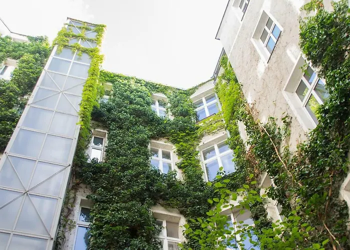 Ferienvermietung: City-Apartment Berlin Charlottenburg