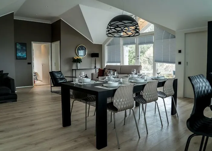 Om Apartments