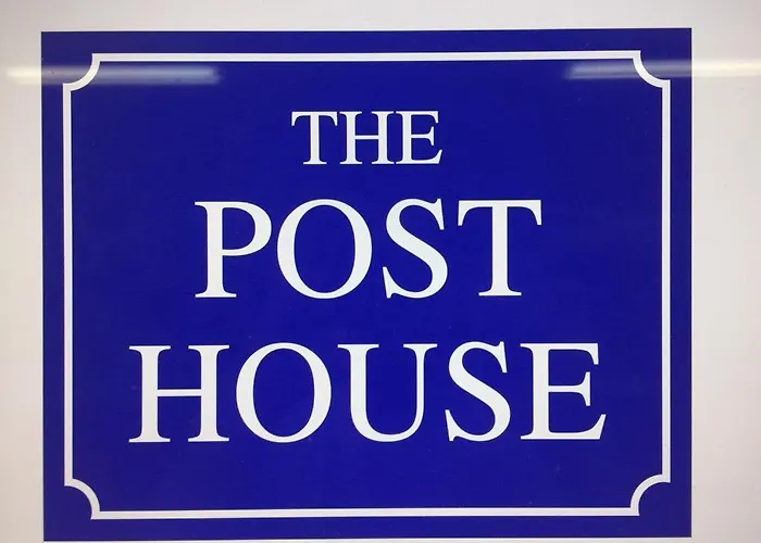 Apartments Post House
