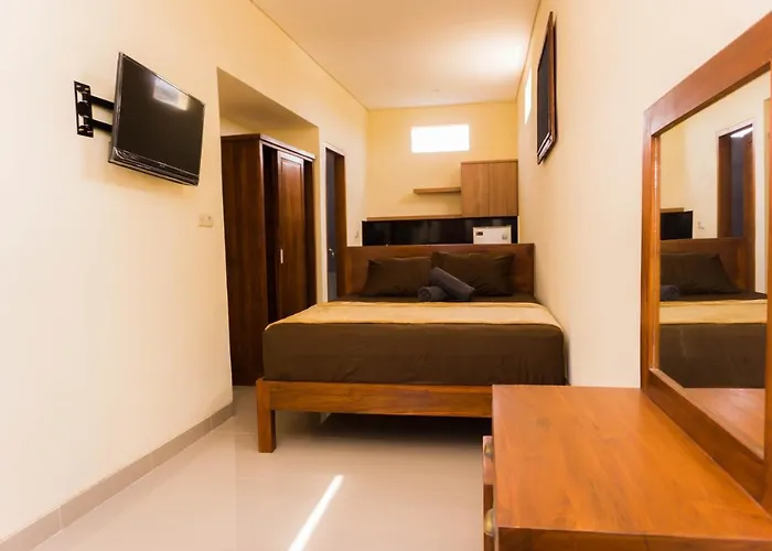 Cakra House