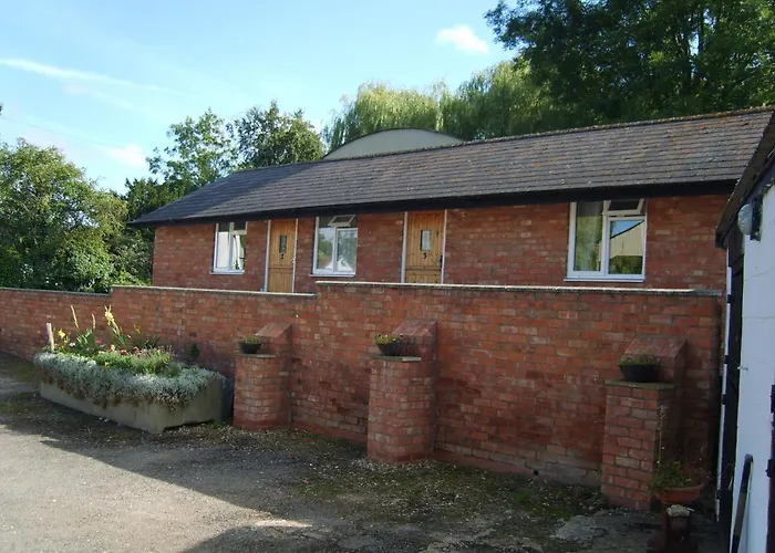 Villa: Church Farm