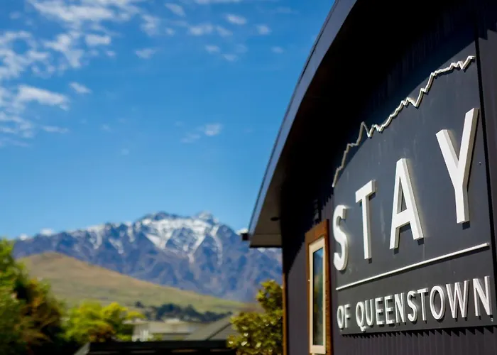 Stay Of Queenstown