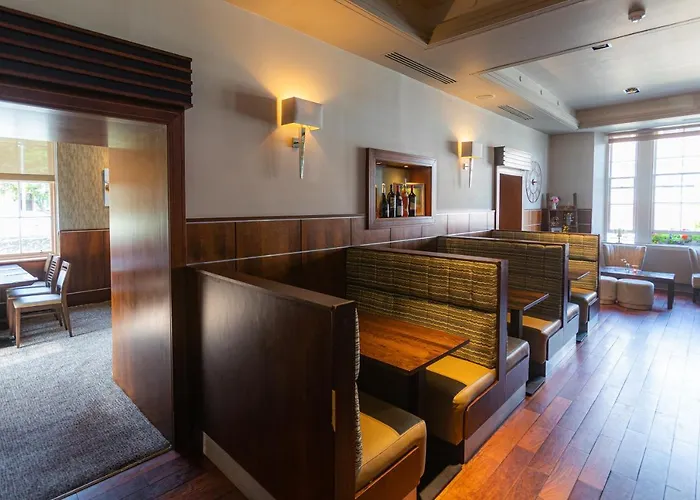 Fletcher'S Restaurant Bar & Rooms