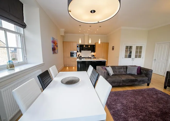 Apartments Ardconnel Court s