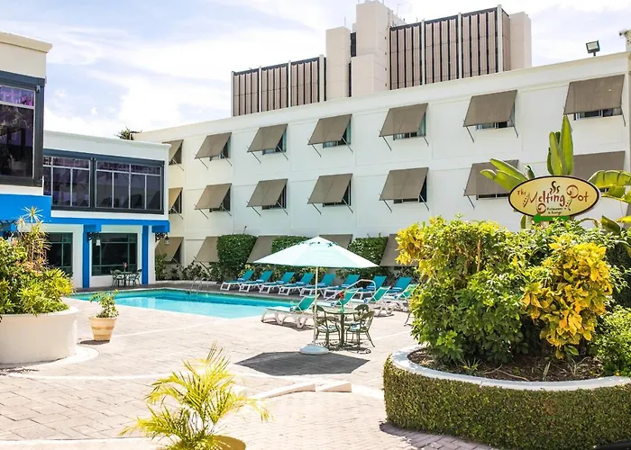 Resort: The Knutsford Court Hotel