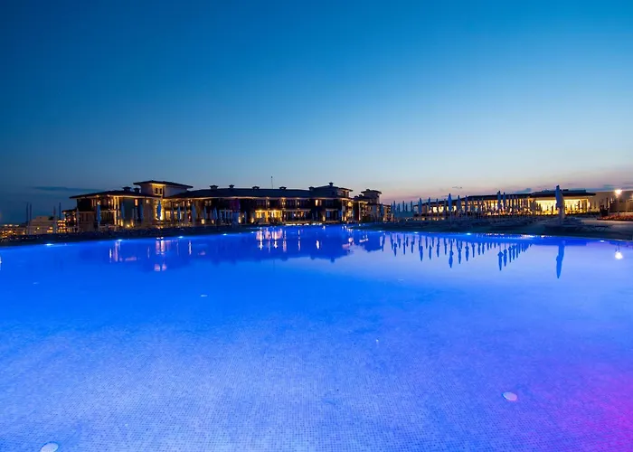 Lodge: Nevis Resort & Aqua Park