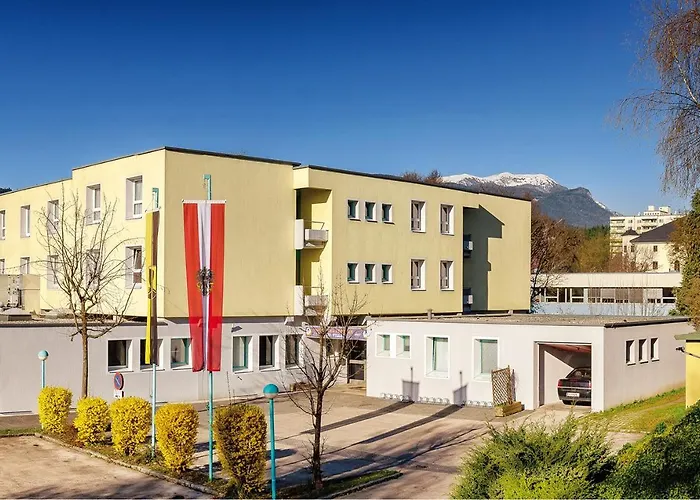 Hotel nahe College: Jugend- und Familiengästehaus Villach