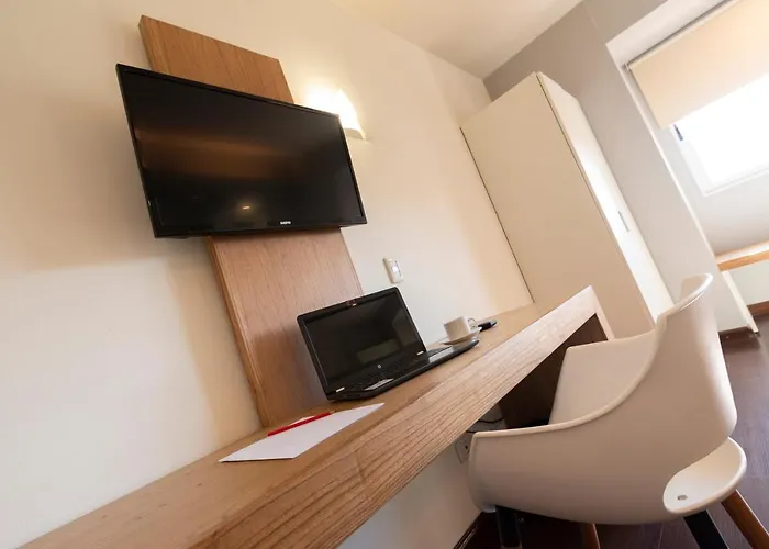 Hathor s Mendoza
